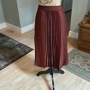 H&M Cooper Colored Pleated Skirt 6